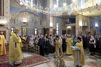 Архиерейское богослужение в Троицком храме Реутова 